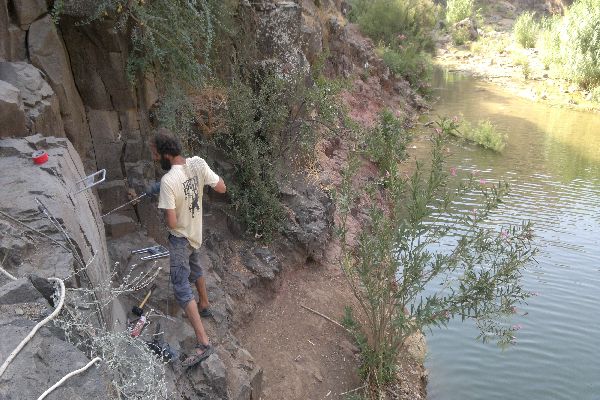 התקנת אמצעי בטיחות למטיילים בנחל תבור