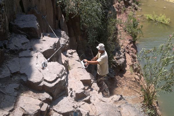 התקנת אמצעי בטיחות למטיילים בנחל תבור